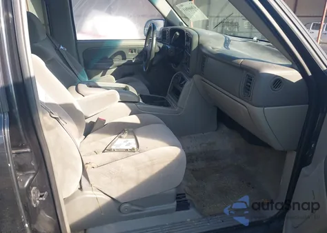 2003 Chevrolet Tahoe Ls z USA, uszkodzony, nr VIN 1GNEK13Z13R303960